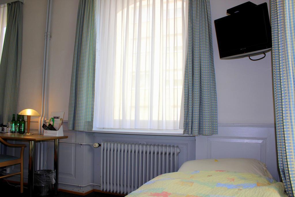 Hotel Muenchnerhof บาเซิล ห้อง รูปภาพ